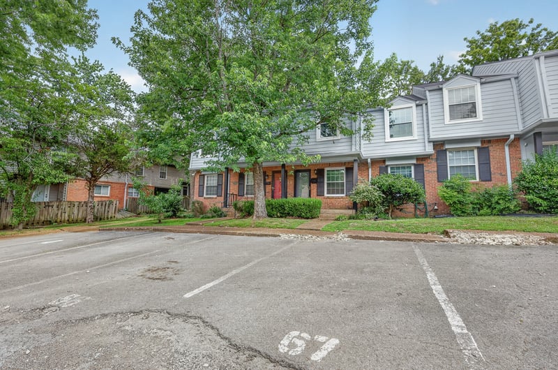 5510 Country Dr #67, Nashville, TN 37211