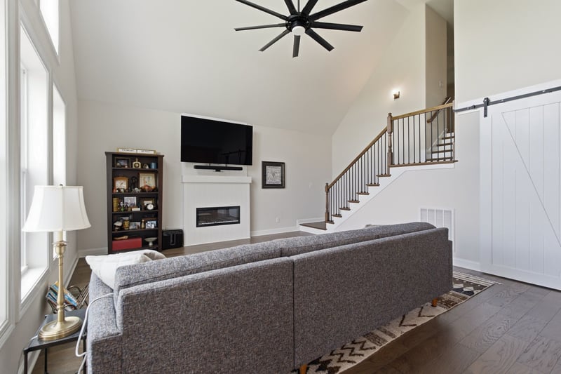2408 J D Todd Rd, Murfreesboro, TN 37129