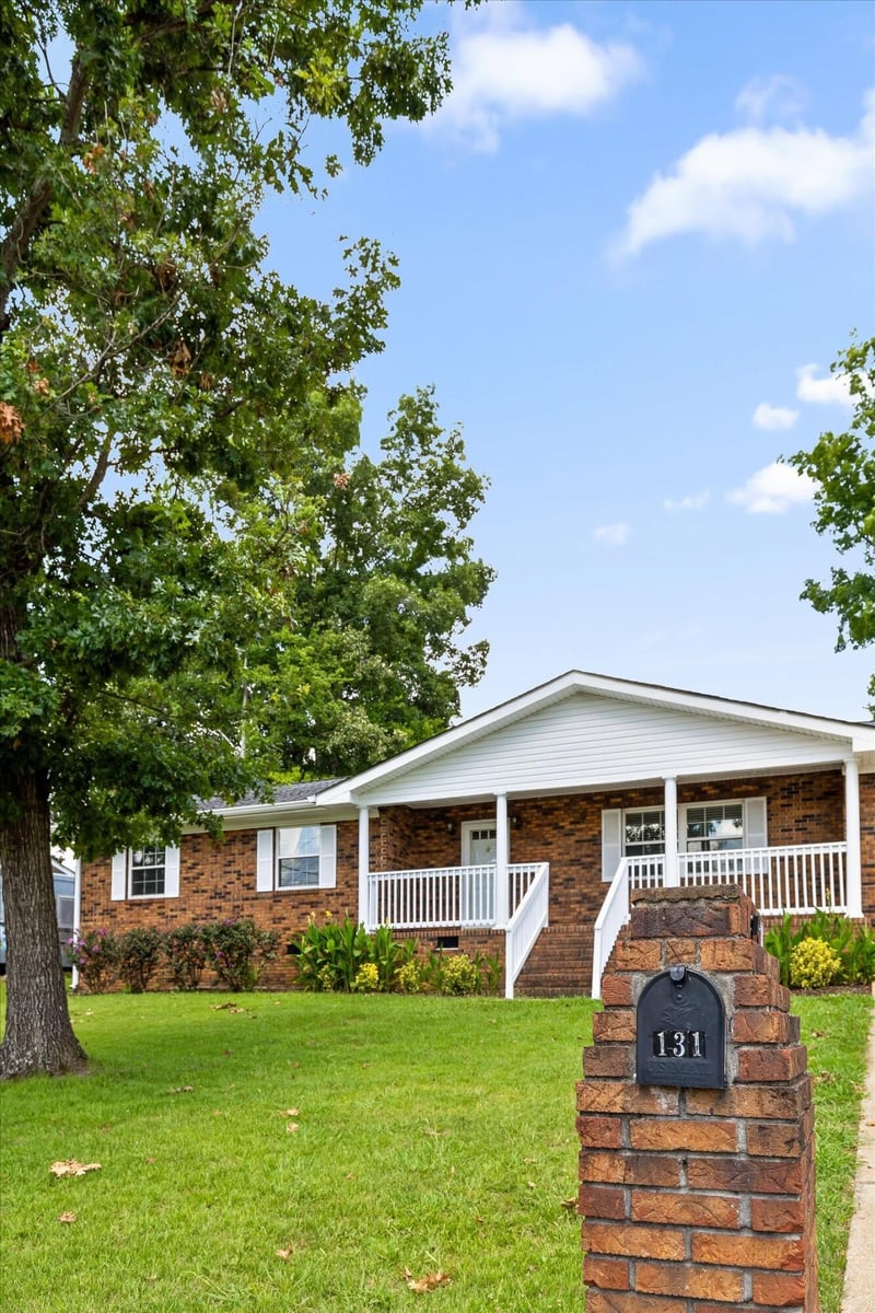 131 General Hays Rd, Fort Oglethorpe, GA 30742