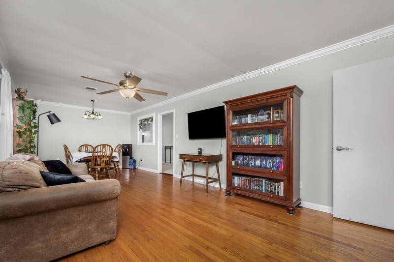 1019 Lawndale Dr, Murfreesboro, TN 37129