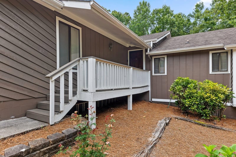 2903 Huckleberry Ln, Rocky Face, GA 30740