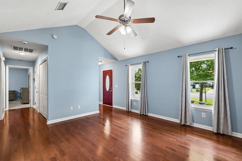 2728 Pepperdine Dr, Murfreesboro, TN 37128