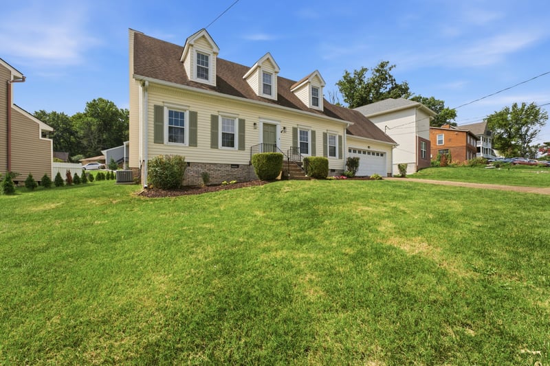 2601 Somerset Dr, Nashville, TN 37217