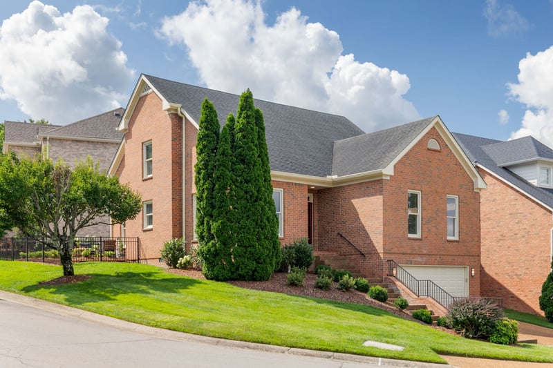 608 Cherry Glen Cir, Nashville, TN 37215