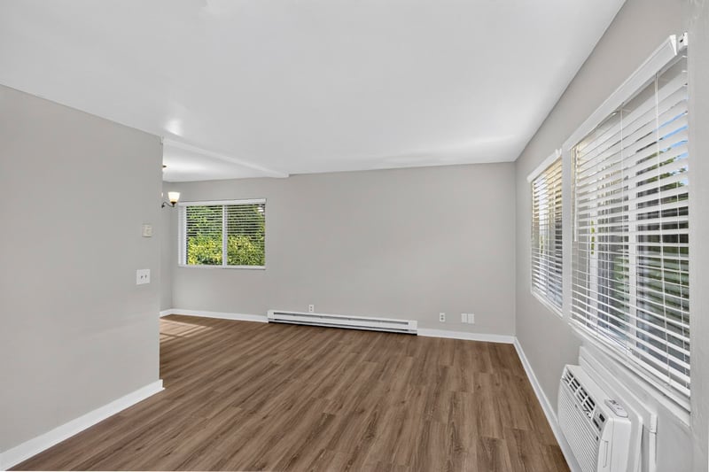 550 Harding Pl #E107, Nashville, TN 37211