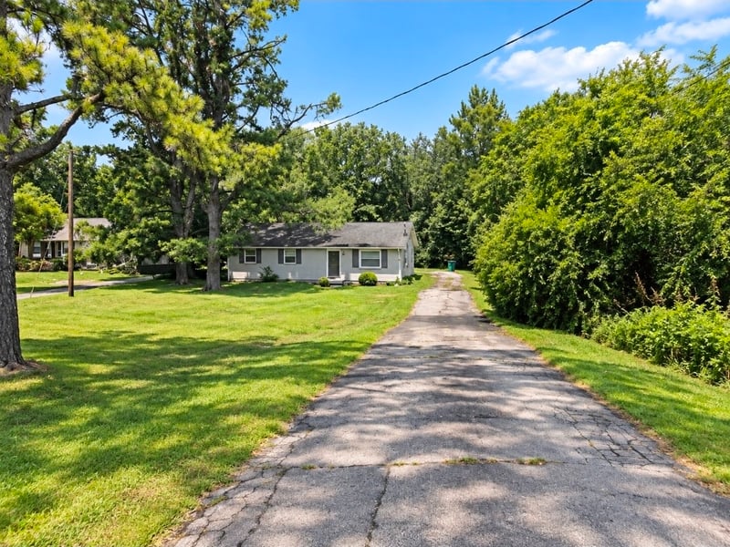 13501 Lebanon Rd, Mount Juliet, TN 37122