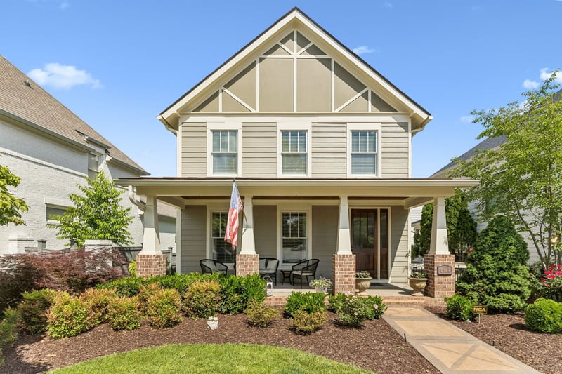 2924 Americus Dr, Thompsons Station, TN 37179