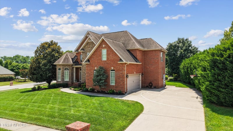 1729 Ansley Dr, Alcoa, TN 37701