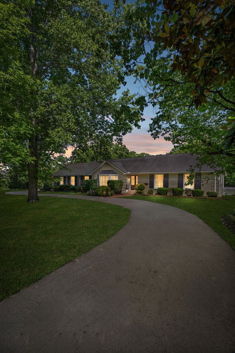 5911 Post Rd, Nashville, TN 37205