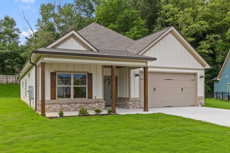 243 Willow Grove Ct, Ringgold, GA 30736