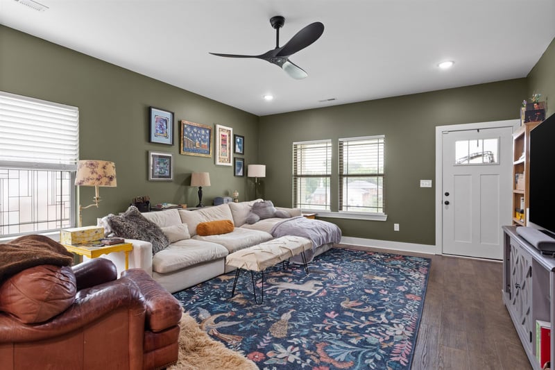 48 Campbell St, Rossville, GA 30741