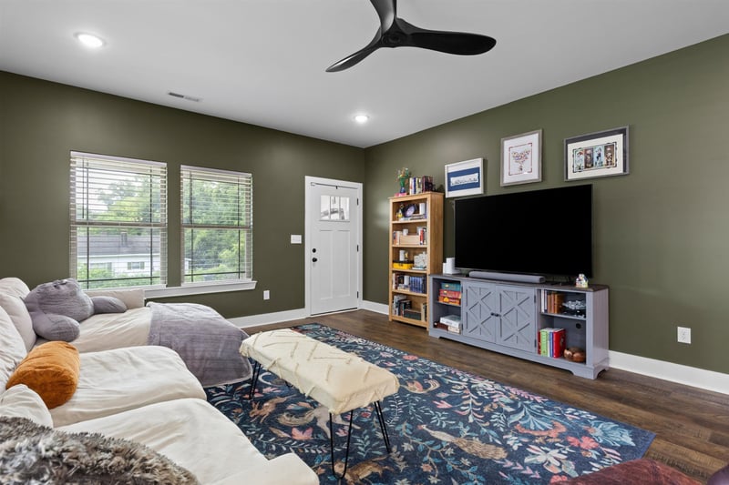 48 Campbell St, Rossville, GA 30741