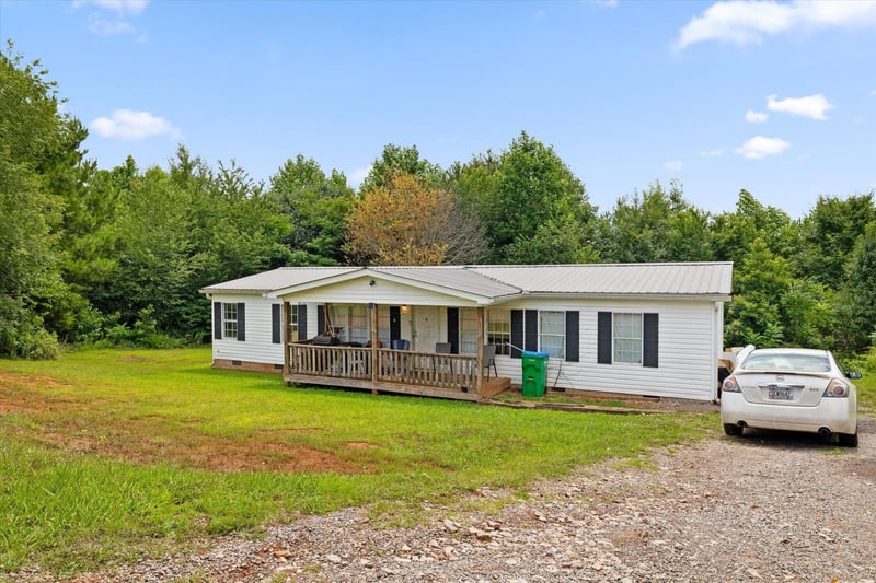 628 Crystal View Ct, Dalton, GA 30721
