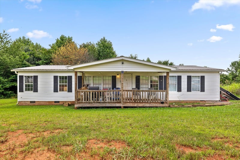 628 Crystal View Ct, Dalton, GA 30721