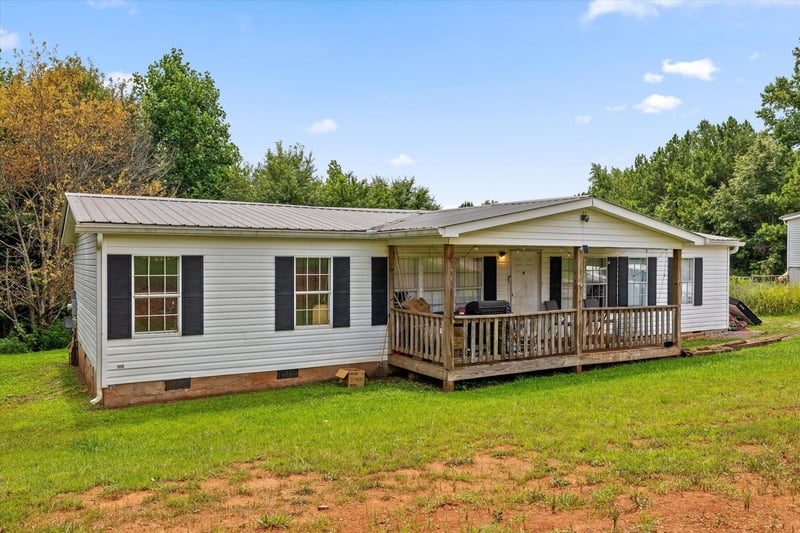 628 Crystal View Ct, Dalton, GA 30721