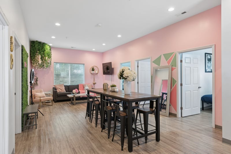 941 Main St #105, Nashville, TN 37206