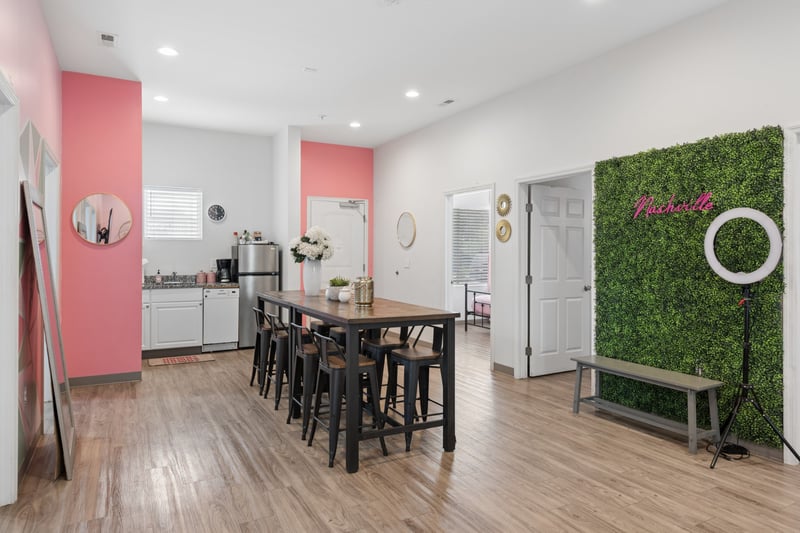 941 Main St #105, Nashville, TN 37206