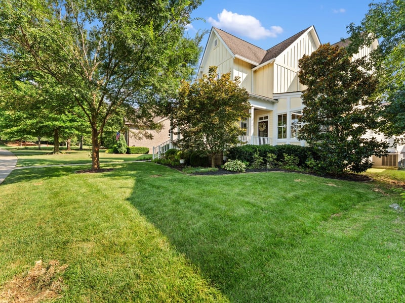 3404 Colebrook Dr, Thompsons Station, TN 37179
