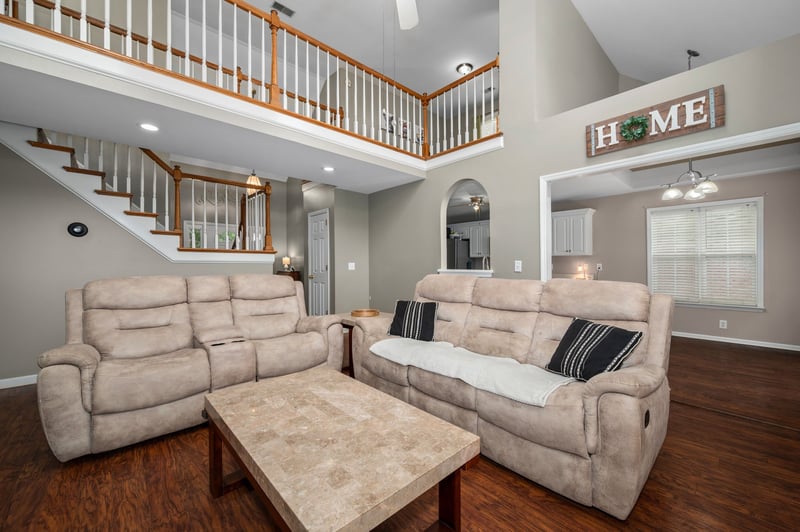 215 Black Bear Trl, Murfreesboro, TN 37127