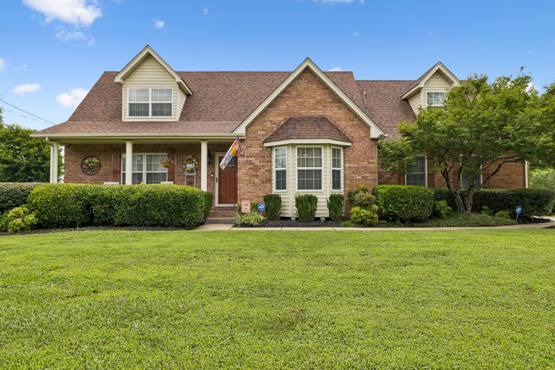 1307 Sycamore Dr, Murfreesboro, TN 37128