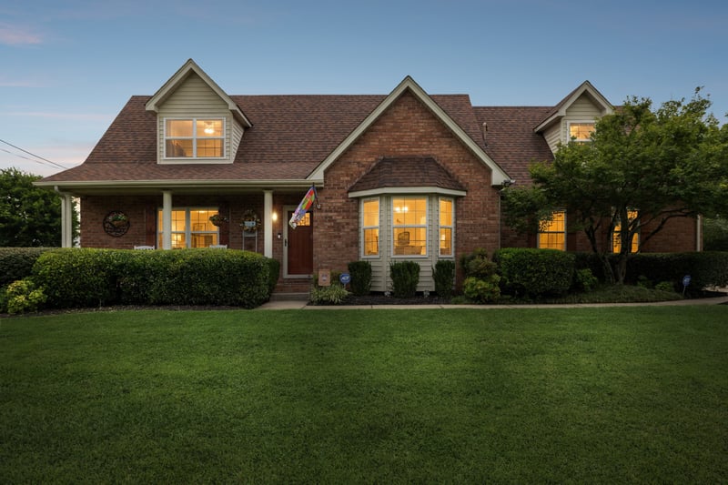1307 Sycamore Dr, Murfreesboro, TN 37128