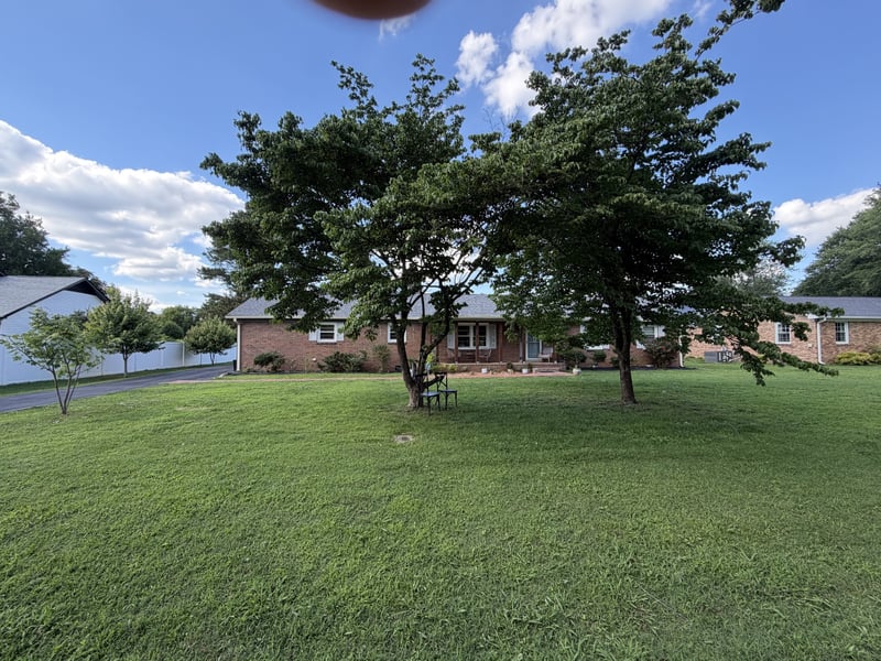 5042 Creekside Dr, Murfreesboro, TN 37128