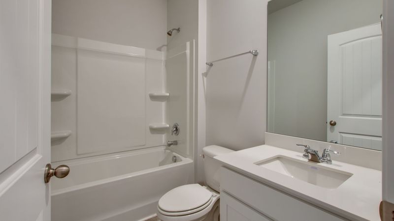 8052 Jude Dr, White House, TN 37188