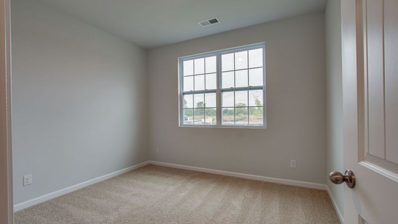8052 Jude Dr, White House, TN 37188
