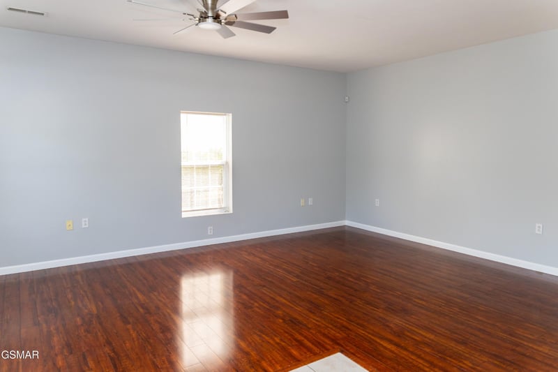 524 Allensville Rd #11, Sevierville, TN 37876