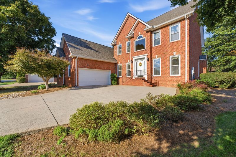 1415 Balmoral Way, Murfreesboro, TN 37130