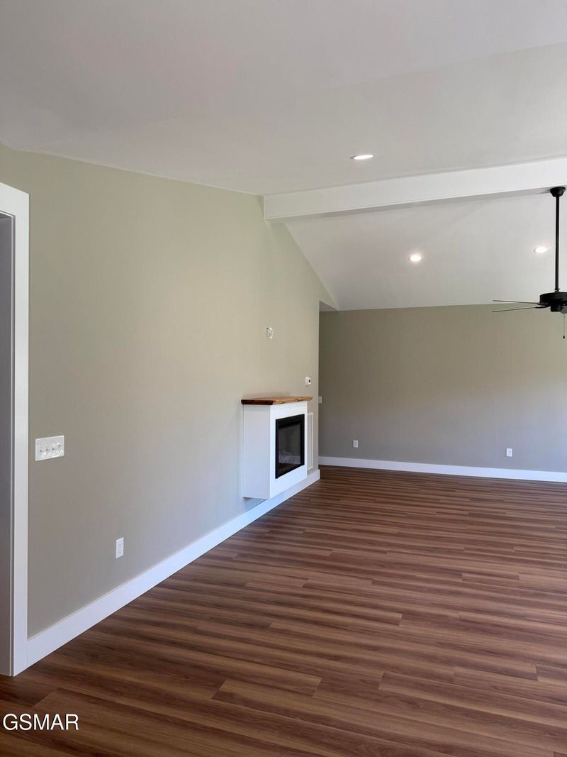 1681 Turtle Dove Trl, Sevierville, TN 37862