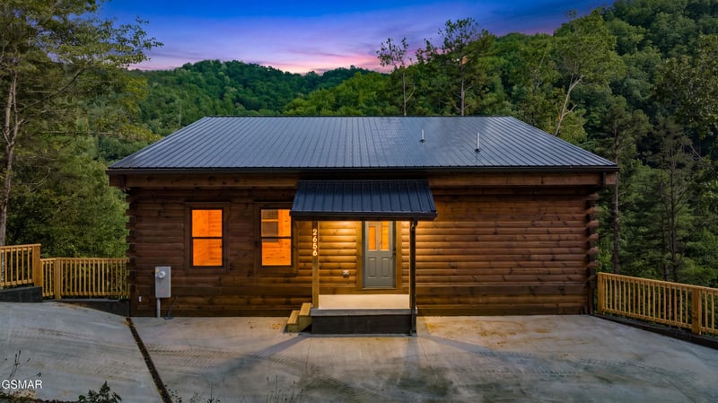 2656 Sunset Rd, Sevierville, TN 37862
