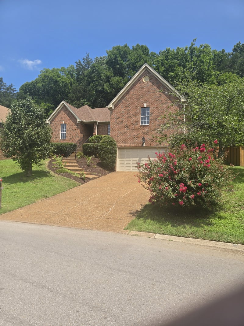 2115 Maricourt St, Old Hickory, TN 37138