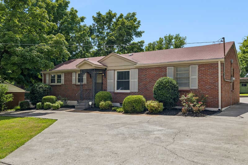 3115 Southlake Dr, Nashville, TN 37211