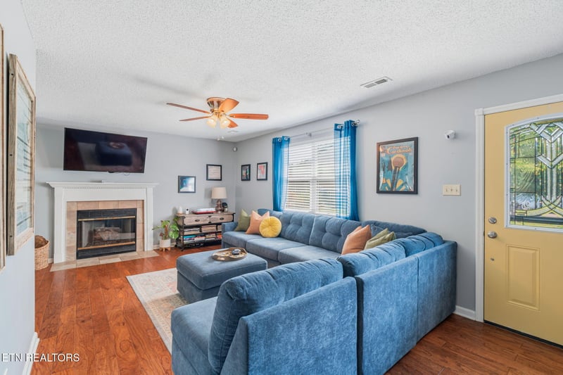 2301 Robinson Ridge Ct, Knoxville, TN 37923