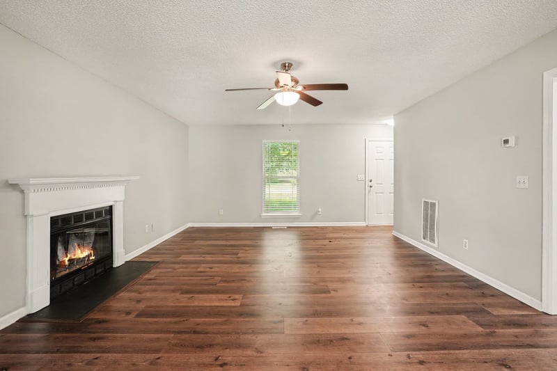 2414 Stones Throw Dr, Murfreesboro, TN 37129