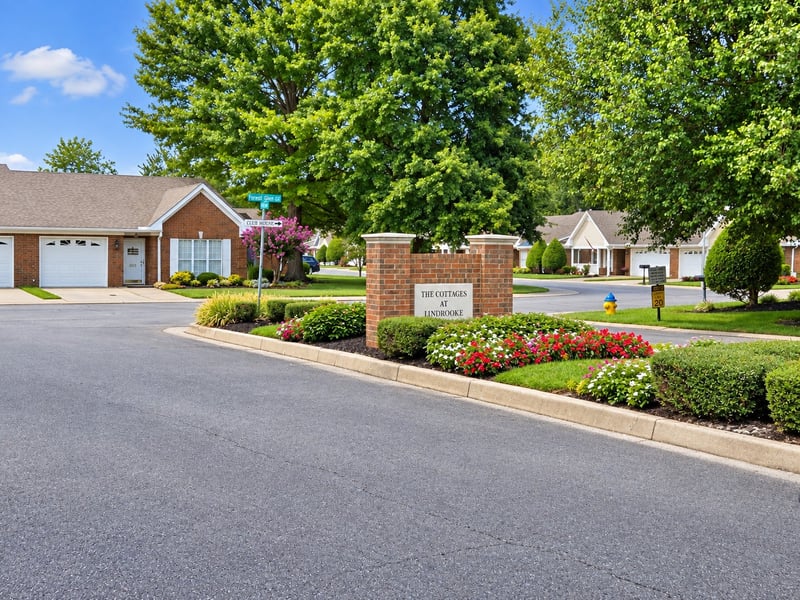 420 Forest Glen Cir, Murfreesboro, TN 37128