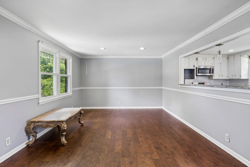 5140 Whitaker Dr, Nashville, TN 37211