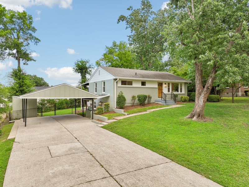 2802 Saint Edwards Dr, Nashville, TN 37211