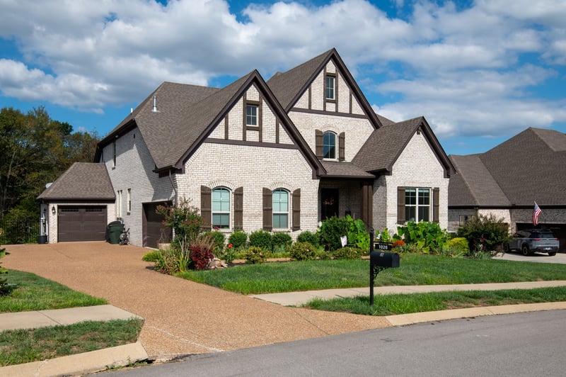 1026 Brighton Ln, Gallatin, TN 37066