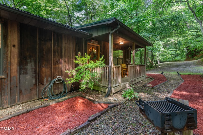 1941 Anderson Way, Sevierville, TN 37876