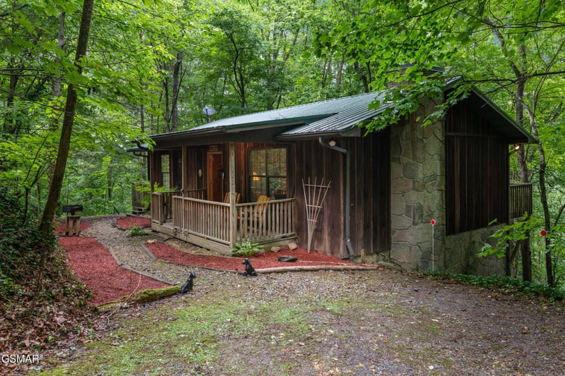 1941 Anderson Way, Sevierville, TN 37876