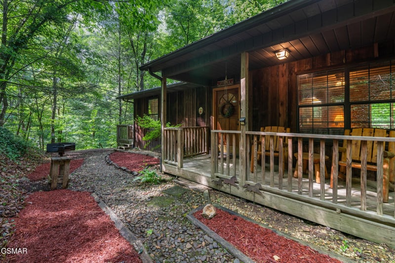 1941 Anderson Way, Sevierville, TN 37876