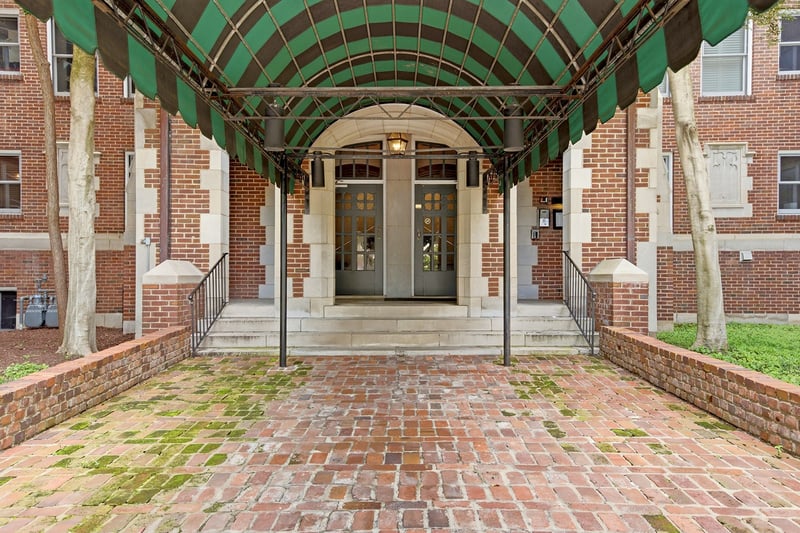 4225 Harding Pike #606, Nashville, TN 37205