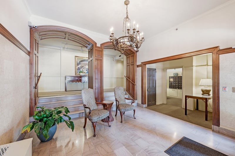 4225 Harding Pike #606, Nashville, TN 37205