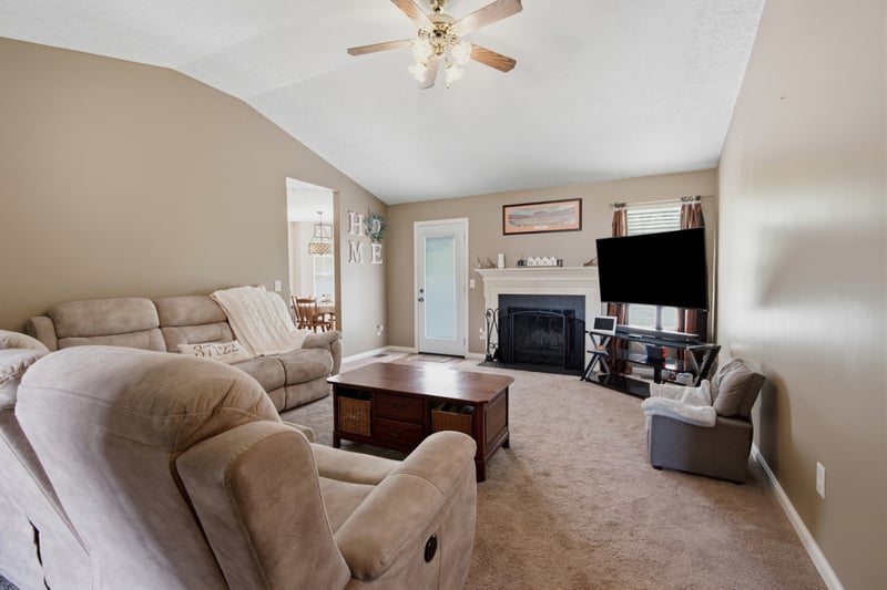 710 Pinehurst Pt, Mount Juliet, TN 37122