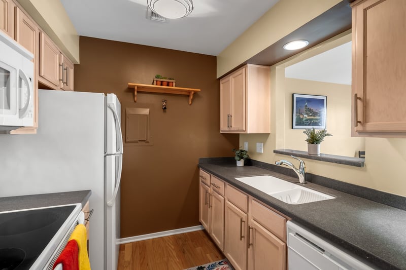 858 1st Ave N #858, Nashville, TN 37201