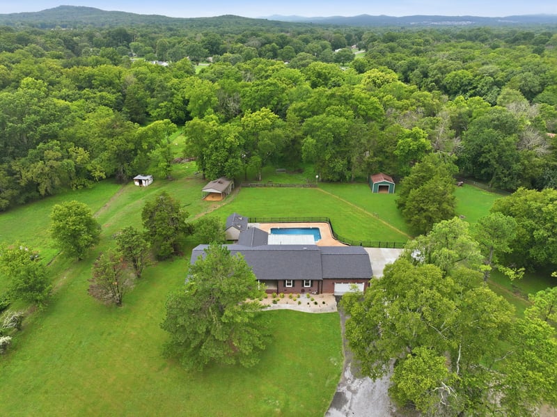 5373 Blackman Rd, Murfreesboro, TN 37129