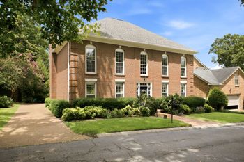 303 Charlesgate Pl, Nashville, TN 37215