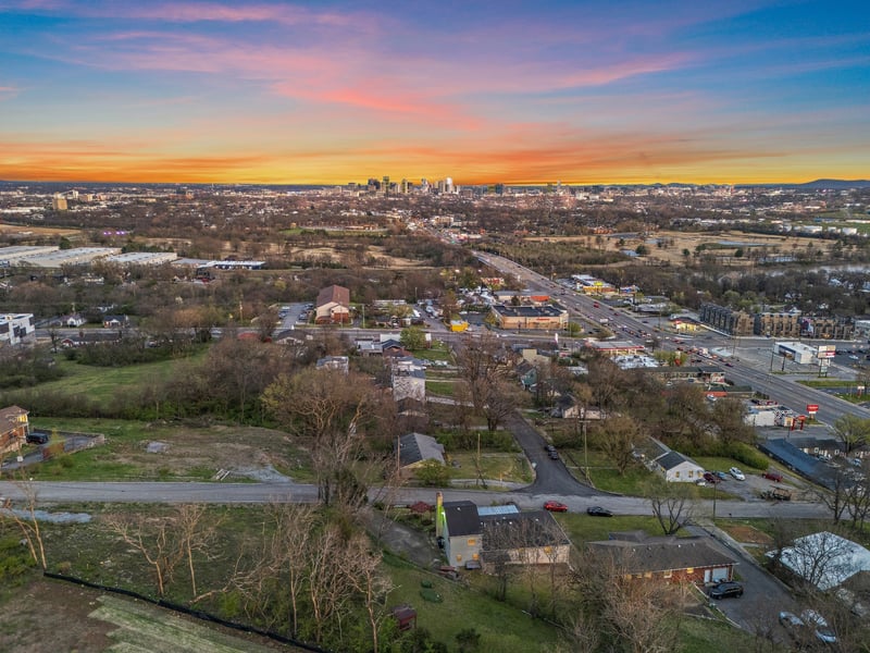 3214 Resha Ln, Nashville, TN 37218